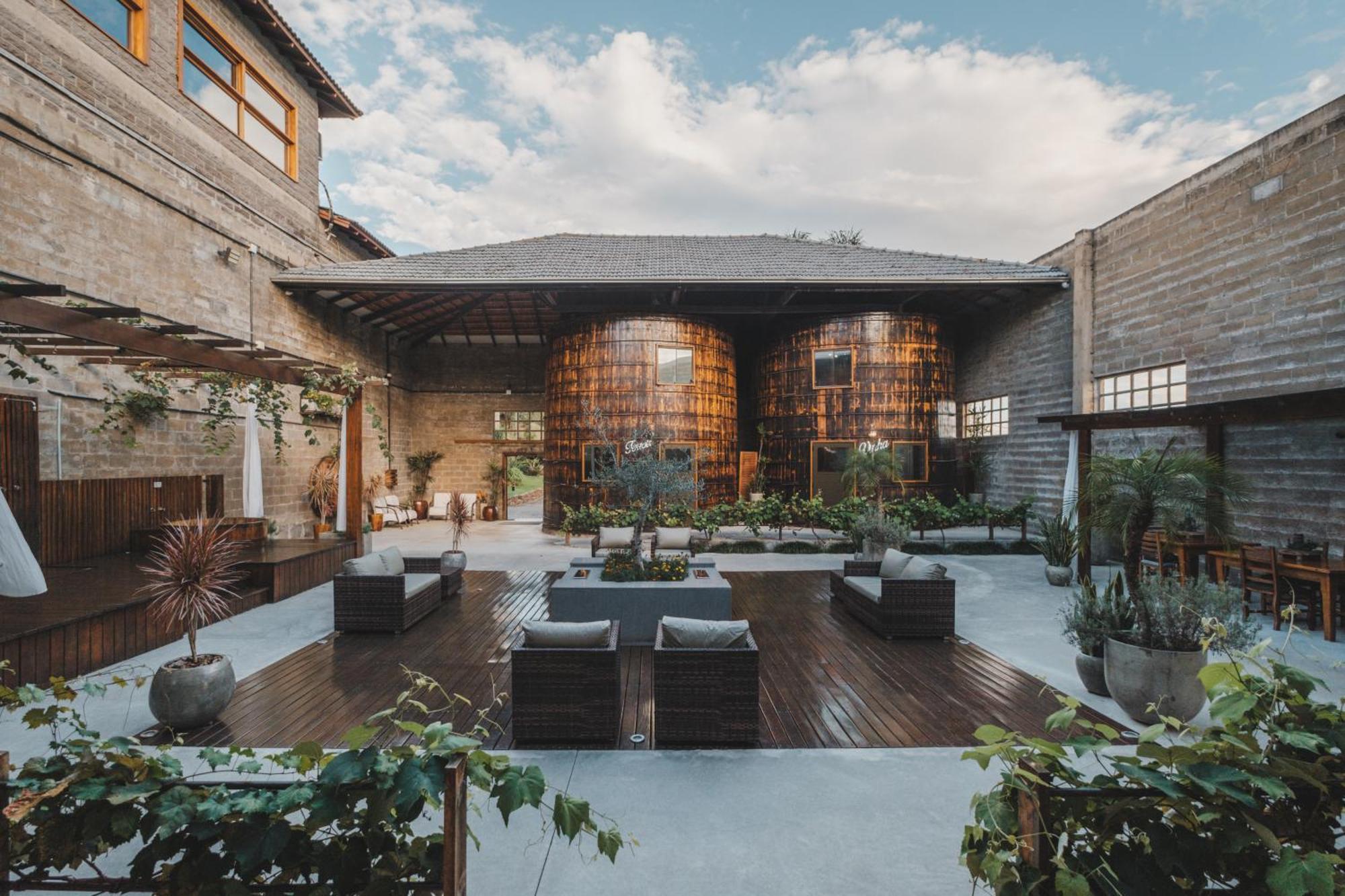 Villa Vinicolla Hospedagem Conceito Бенту-Гонсалвис Экстерьер фото