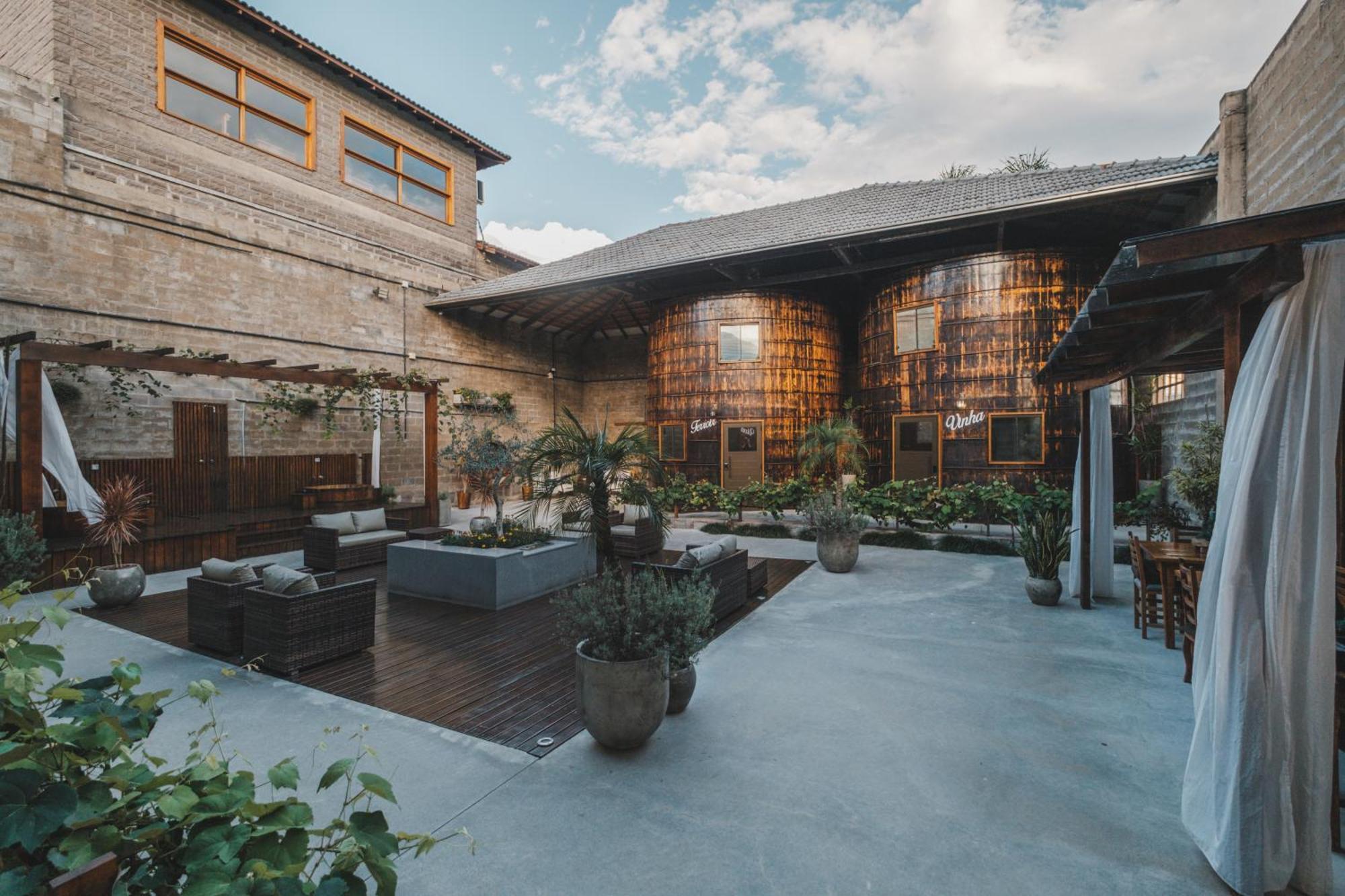 Villa Vinicolla Hospedagem Conceito Бенту-Гонсалвис Экстерьер фото